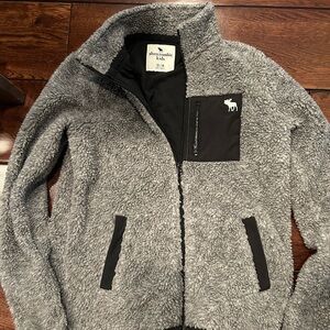 Abercrombie and Fitch kids size 13/14 grey zipper sweater
